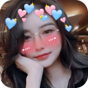 برنامه Crown Heart Emoji Camera