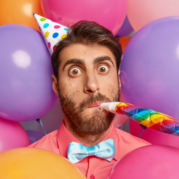 دانلود آهنگ جشن تولد مناسب بزرگسالان 2024