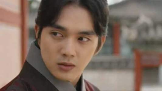 سریال فرمانروای نقابدار - فصل ۱ - قسمت ۱۲