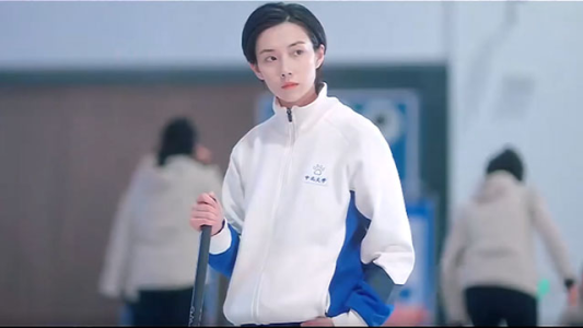 سریال تیم کرلینگ دختران - فصل ۱ - قسمت ۴