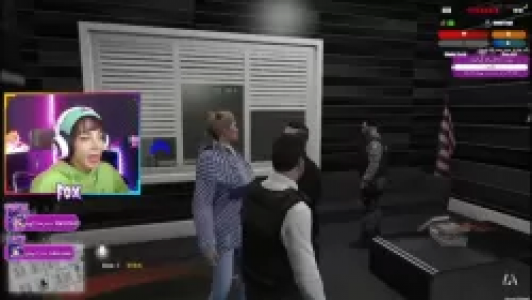  استریم جی‌تی‌ای ۵: رول پلی - شادی فاکس - فصل ۱ - شادی منشی ماشین جلو اداره پلیس می‌دزده