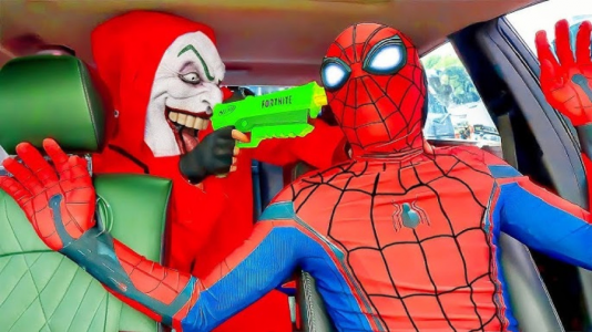  استریم مرد عنکبوتی: مایلز مورالز ریمستر ۳ - حاسیخان - فصل ۱ - مبارزه با هکرهای تابلو تبلیغاتی