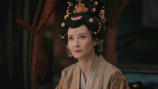 سریال بی پرده: نسیم یشم - فصل ۱ - قسمت ۱۴