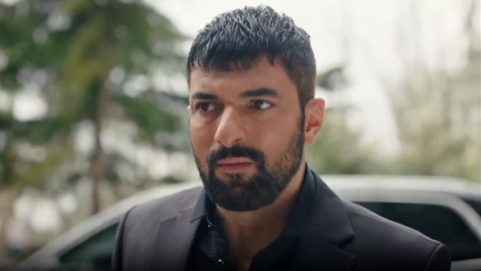 سریال اسم من فرح است - فصل ۱ - قسمت ۱۶