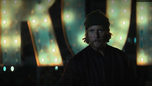 سریال خانم دیویس - فصل ۱ - قسمت ۲ - دو بازی