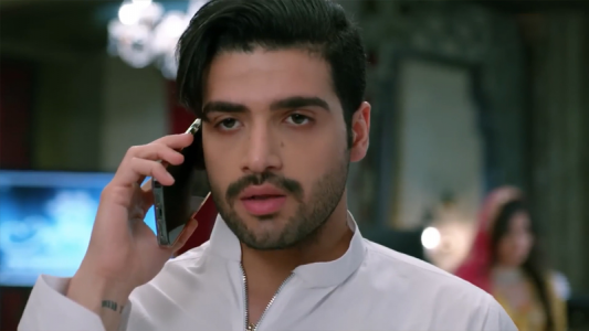 سریال ملکی - فصل ۱ - قسمت ۳۳