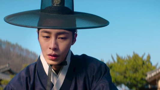 سریال هونگ ‌رانگ عزیز - فصل ۱ - قسمت ۵ - پرده‌ برداری از گذشته