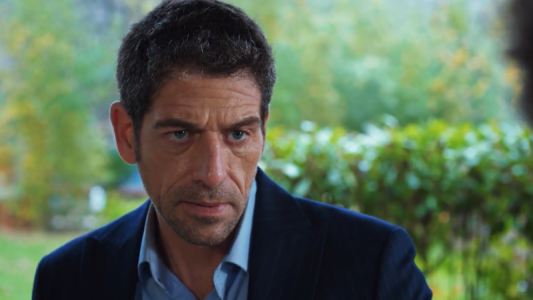 سریال عشق بی حد و مرز - فصل ۱ - قسمت ۲۴