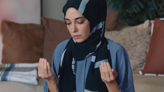 سریال شربت زغال اخته - فصل ۱ - قسمت ۴۲