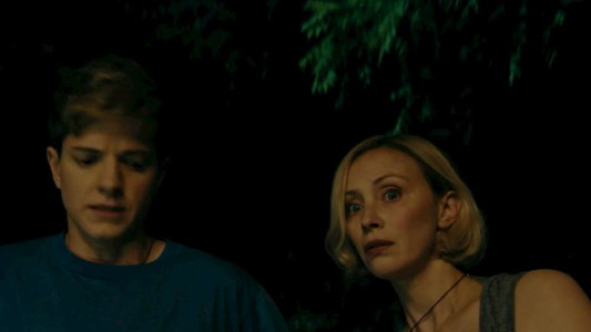 سریال خودسر - فصل ۱ - قسمت ۱ - کاج‌ های بلند