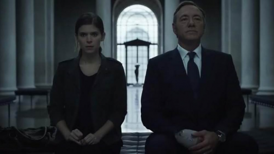 سریال خانه پوشالی - فصل ۱ - قسمت ۹