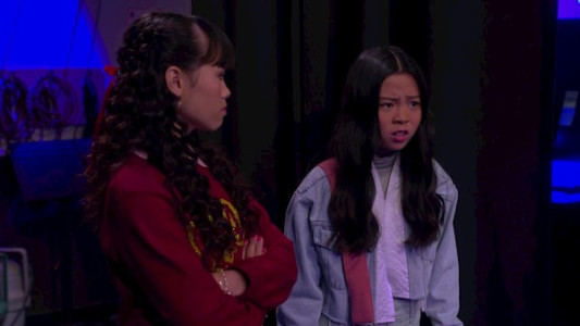 سریال ومپیرینا: نوجوان خون آشام - فصل ۱ - قسمت ۱ - سال اول برای تماشا