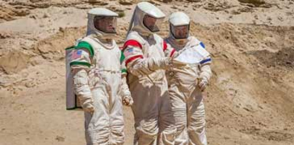 سریال پایگاه ماه ۸ - فصل ۱ - قسمت ۶ - گوشت گاو (قسمت آخر)