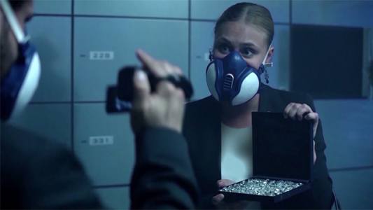 سریال هشدار برای کبری ۱۱ - فصل ۱ - قسمت ۱۷