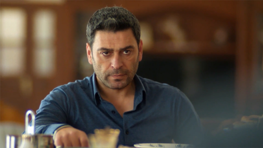 سریال شهر دور - فصل ۱ - قسمت ۳۲