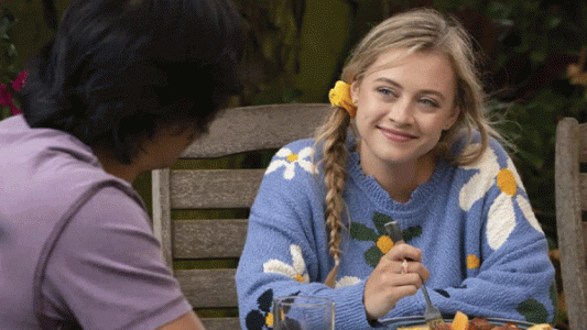 سریال دکتر دوگی کامیالوها - فصل ۱ - قسمت ۱۰ - آلوها، خداحافظی (قسمت آخر)