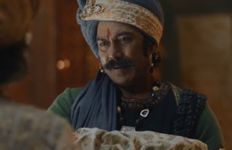 سریال تاج: تقسیم شده با خون - فصل ۱ - قسمت ۱۰