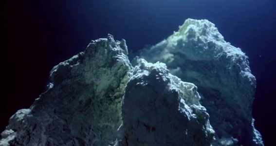 سریال سیاره آبی ۲ - فصل ۱ - قسمت ۲ - عمیق