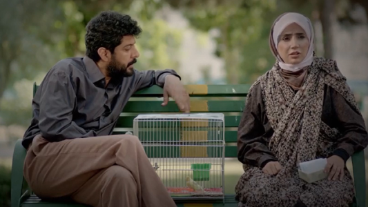 سریال بیگانه‌ای با من است - فصل ۱ - قسمت ۵