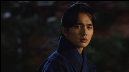 سریال فرمانروای نقابدار - فصل ۱ - قسمت ۱۵