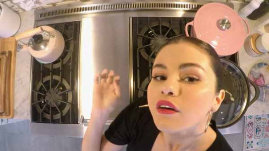 سریال سلنا به همراه سر آشپز - فصل ۱ - قسمت ۸