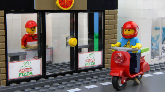 انیمیشن شهر لگو‌ها - فصل ۱ - قسمت ۱۰ - تحویل پیتزا