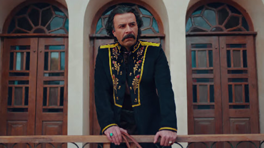 سریال بانوی عمارت - فصل ۱ - قسمت ۲۱