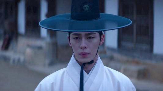 سریال هونگ ‌رانگ عزیز - فصل ۱ - قسمت ۷ - پیوندهای گمشده