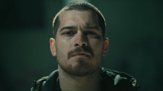 سریال نفوذی - فصل ۱ - قسمت ۱۲