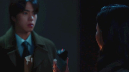 سریال خانم هونگ نفوذی - فصل ۱ - قسمت ۱۴