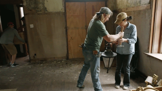 سریال نوسازی ساختمان ها : کاخ - فصل ۱ - قسمت ۴ - کهنه دوباره نو می شود