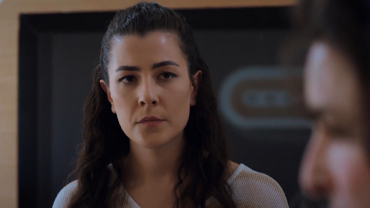 سریال عشق بی حد و مرز - فصل ۱ - قسمت ۱۰