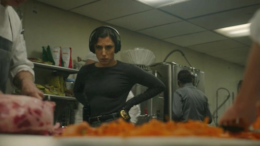 سریال دکستر: رستاخیز - فصل ۱ - قسمت ۳ - مسافر فضول