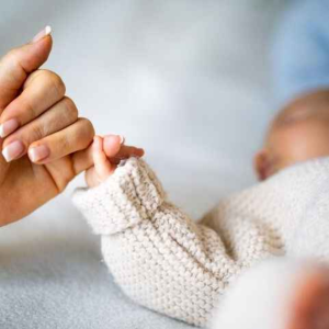  پادکست توسعه فردی - فصل ۱ - اپیزود ۷۲۸ - این هورمون ها شما رو وادار به مراقبت از بچه ها می کنن