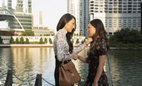 سریال بت وومن - فصل ۱ - قسمت ۵ -  یک داستان طولانی و غم انگیز دارم