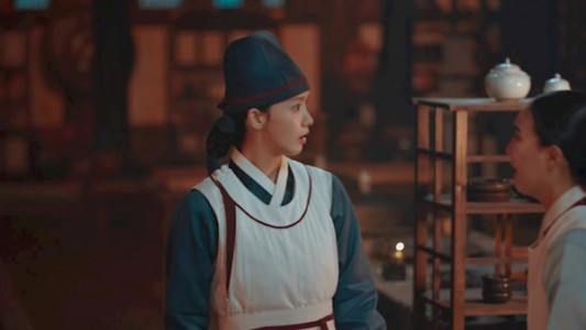 سریال نوش جان اعلیحضرت - فصل ۱ - قسمت ۶ - دوره شماره ۶ ماکارون کنجد سیاه