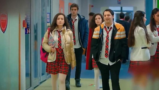 سریال خواهران و برادران - فصل ۱ - قسمت ۱۳