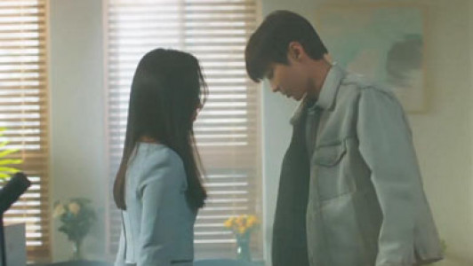 سریال چرا او - فصل ۱ - قسمت ۳ - مدیر مرکز کلینیک حقوقی