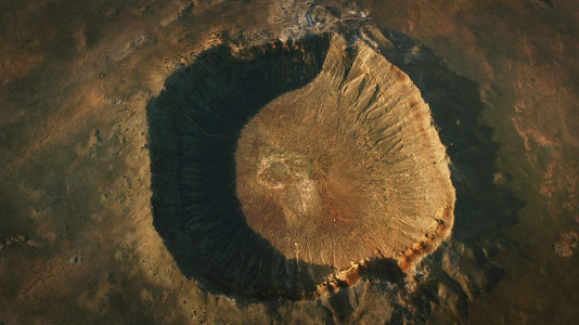 سریال یک سنگ عجیب - فصل ۱ - قسمت ۶ - فرار