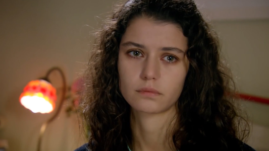 سریال فاطماگل - فصل ۱ - قسمت ۹۱