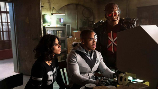 سریال دووم پاترول - فصل ۱ - قسمت ۶ - گشت گشت زنی