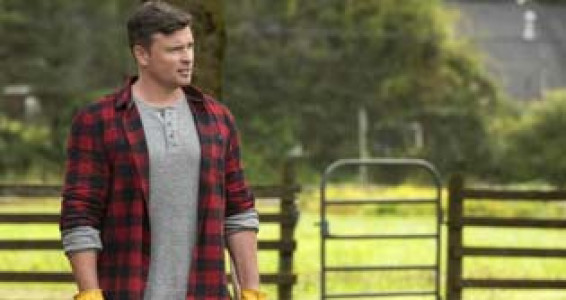 سریال بت وومن - فصل ۱ - قسمت ۹ - بحران در زمین های بی نهایت: قسمت دوم