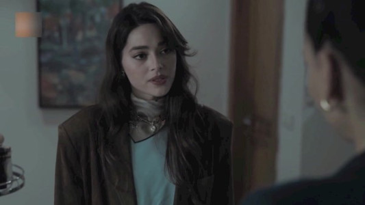 سریال غریبه ای در آینه - فصل ۱ - قسمت ۷ (قسمت آخر)