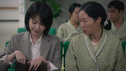 سریال وقتی زندگی به تو نارنگی می دهد - فصل ۱ - قسمت ۱۶ - به تمام چیزی که از سر گذروندی، افتخار می‌کنیم! (قسمت آخر)