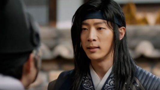 سریال فرمانروای نقابدار - فصل ۱ - قسمت ۴