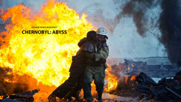 پوستر چرنوبیل: پرتگاه