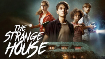 پوستر خانه وحشت