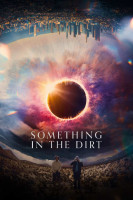 پوستر چیزی در خاک