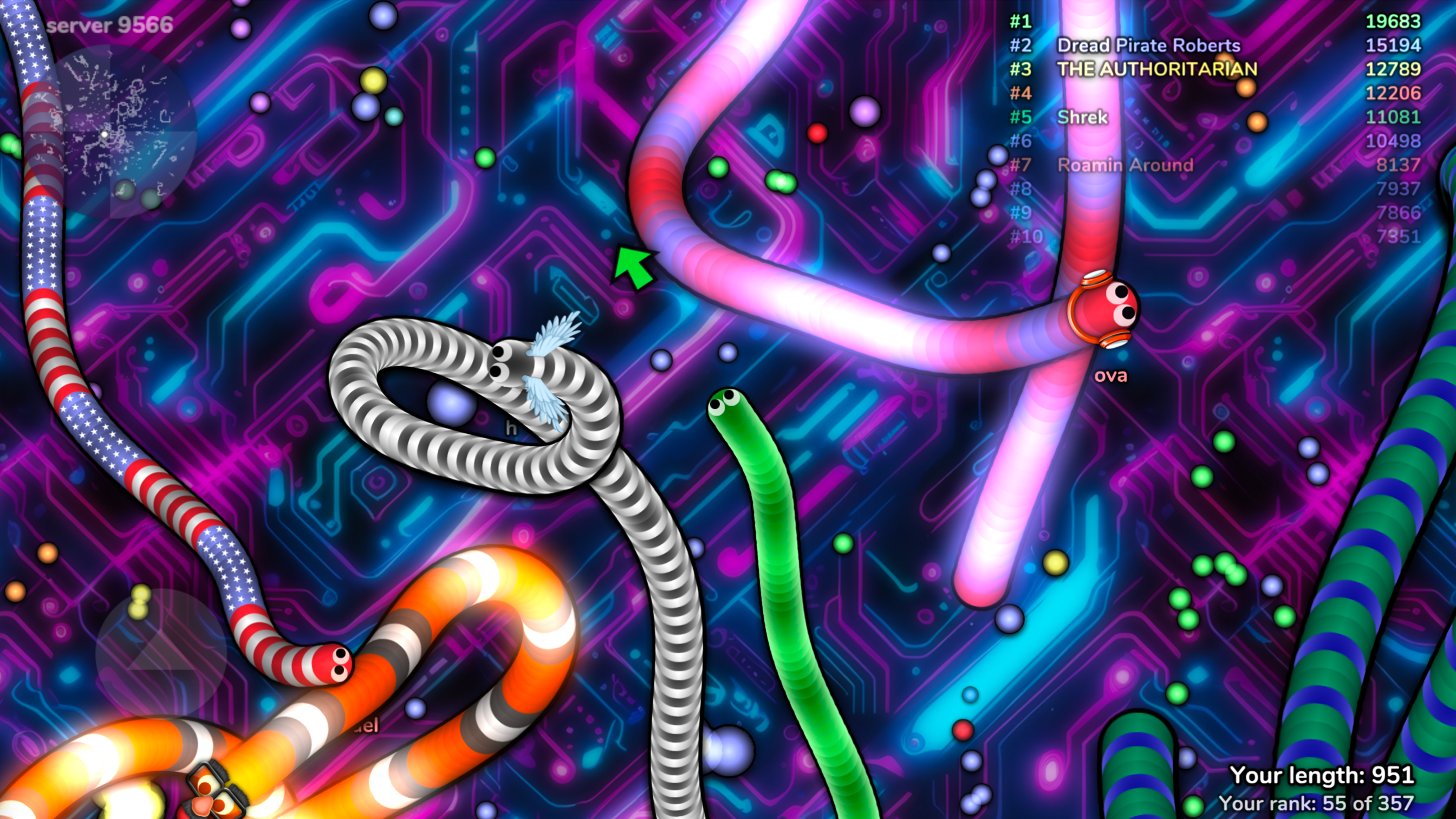 اسکرین شات 3 بازی slither.io