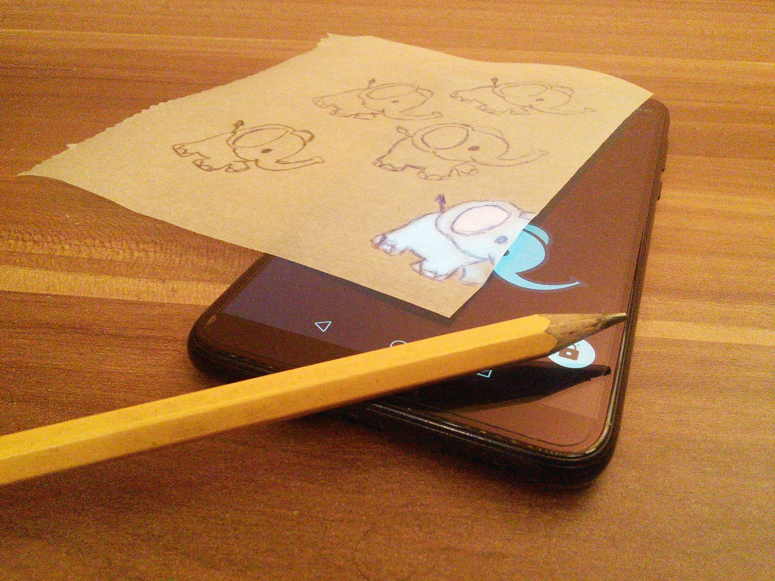اسکرین شات 1 برنامه Tracing Paper - Light Box